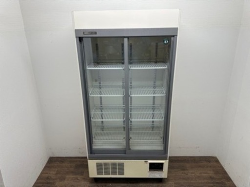 ①縦型冷凍庫②冷蔵リーチイン