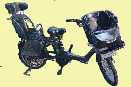 271土日もお子様と土足のまま、いろいろなタイプの電動自転車のご試乗可能です。  安心の無料保証；点検サービス付きバカ良心的な中古電動自転車屋  ２０インチ、チャイルドシート、２人乗り、３人乗り、１人乗り電動自転車  バッテリーは、新品の９０％以上の性能を保持してコンディション良好です。  １回の充電で３０ｋｍ以上の走行が可能です。山手線を１周するくらいの距離走れます。  ️オプション無料。後ろチャイルドシートをかごに変更して１人乗りに変更も可能です。  ２０インチ前かご、