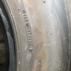 275/80R22.5 新車外しタイヤ　ENASAVE SP638