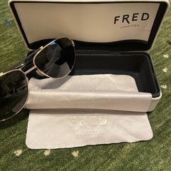 FRED サングラス