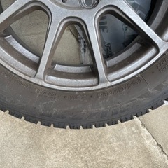 スタッドレスタイヤ4本アルミ付き