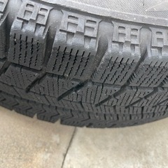 スタッドレスタイヤ4本アルミ付き