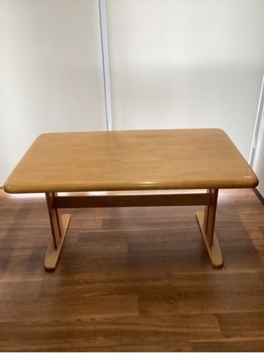ダイニングテーブル【町田市再生家具】232574