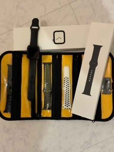 Apple Watch Series 4  44ミリ　セルラー