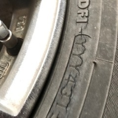 スタッドレスタイヤ（ホイール付）16インチ