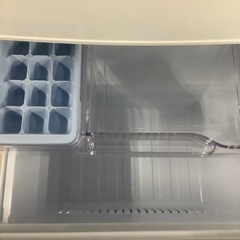 MITSUBISHI   三菱　冷蔵庫　MR-P15E2H-W   2023年製   146L