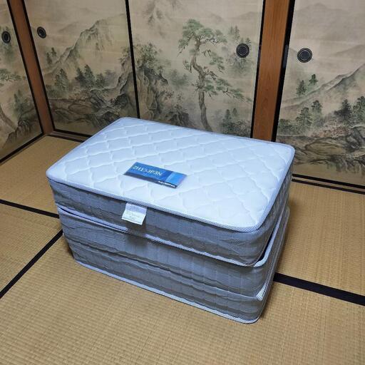 【お渡し先決まりました。】三つ折り　コイルマットレス　シングル