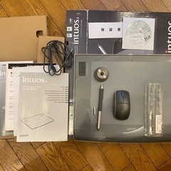 【お届けします】美品ペンタブ【WACOM】intuos3