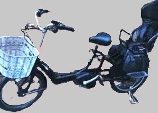 278土日もお子様と土足のまま、いろいろなタイプの電動自転車のご試乗可能です。  安心の無料保証；点検サービス付きバカ良心的な中古電動自転車屋  ２０インチ、チャイルドシート、２人乗り、３人乗り、１人乗り電動自転車  バッテリーは、新品の９０％以上の性能を保持してコンディション良好です。  １回の充電で３０ｋｍ以上の走行が可能です。山手線を１周するくらいの距離走れます。  ️オプション無料。後ろチャイルドシートをかごに変更して１人乗りに変更も可能です。  ２０インチ前かご、