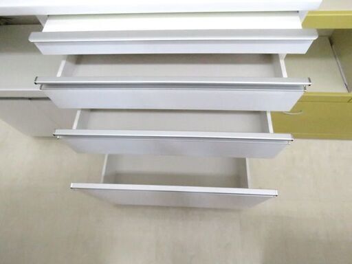 北海道 千歳市/恵庭市 近郊配送 松田家具 セパレート食器棚 ホワイト  