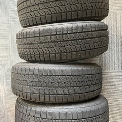ホイール付きスタッドレスタイヤ 195-65-15