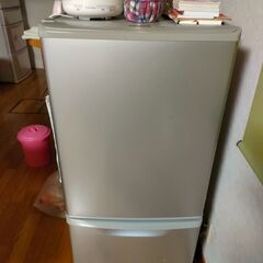 パナソニック小型冷蔵庫144リットル