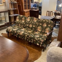 飛騨産業 キツツキマーク 穂高 リビングチェア3脚、オットマンセット