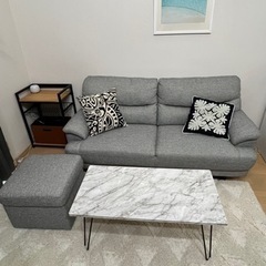 ソファー、ローテーブル、絨毯　セット