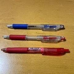 uni. zebra  赤ボールペン２本　青ボールペン１本