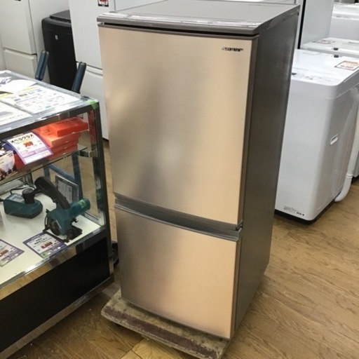 #A-74【ご来店頂ける方限定】SHARPの2ドア冷凍冷蔵庫です