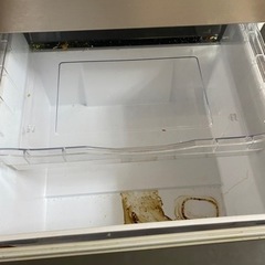 HITACHI 冷蔵庫 265ℓ 2月末日まで。