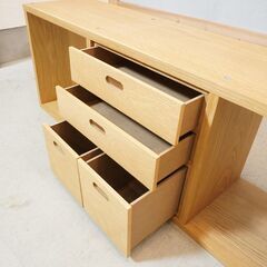 人気の無印良品(MUJI)のオーク材 3段×1列スタッキングシェルフ/DVDや本の収納に便利な引き出し付き！！用途に応じてカスタマイズ可能な万能シェルフは店舗什器にもオススメです♪ 人気の無印良品(MUJI)のオーク材 3段×1列スタッキングシェルフ/DVD
