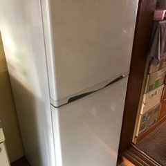 冷蔵庫138L配送相談2019年製
