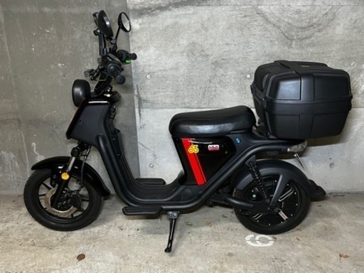 屋内保管 XEAM NIU UQI Pro キャリアケース付き 電動スクーター　原付バイク