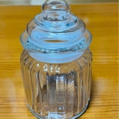  《お相手決まりました❣️》可愛いガラス保存瓶 
