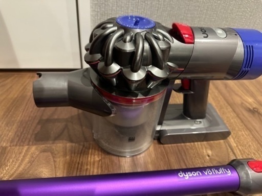 ダイソン　Dyson v8Fluffy