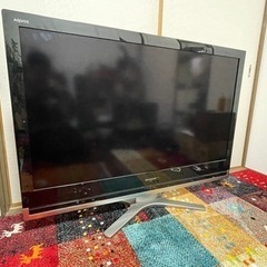 シャープの46型のテレビ