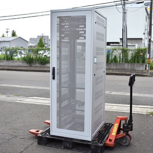≪y165ジ≫ 河村電器産業 19インチサーバーラック 現状品 42Uサイズ HDV 42-9020WS-S 幅70cm 奥行90cm HDV-W-S 0919-06