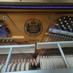 【決定済み】　クロイツェル　アップライトピアノ　KE-300W