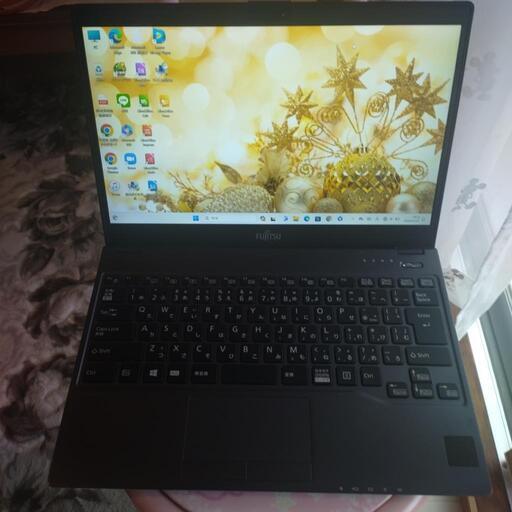 お取引決定しました.美品！爆速！高解像度液晶！フルHD液晶！薄型.軽量！