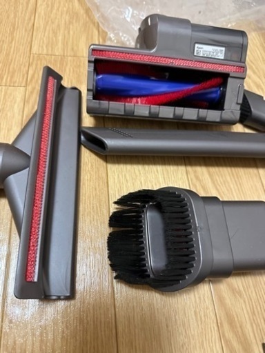 DysonダイソンSV10V8掃除機.美品.パーツ全種類揃ってます