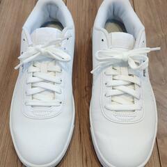 スニーカー　PUMA  27.5cm