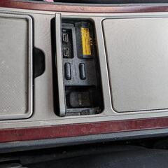 送料込み20系 アルファード/ヴェルファイア純正 オプション システムコンソール アルファード、ヴェルファイア コンソール 20ヴェルファイア