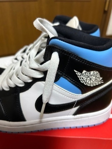 NIKE スニーカー　23
