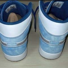 MM6 Maison Margiela新品ワイド ショートパンツIT36- White Hyper Royal Red  エアジョーダン　NIKE 値下げ中