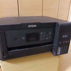 ☆無料！EPSON　プリンタ　EW-M571T　替えインク付き！...