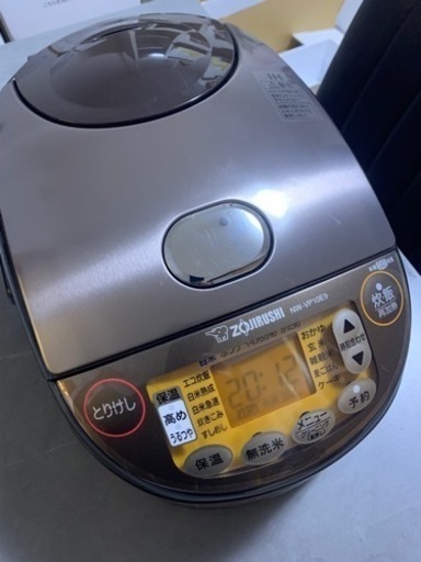 ZOJIRUSHI (象印) 炊飯器　NW-VP10E9