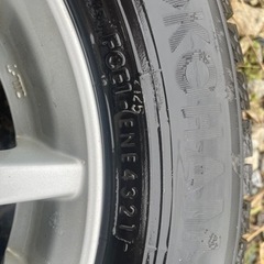 145/80 R13 75Qアルミ付きスタッドレスタイヤ4本 アルミホイール 