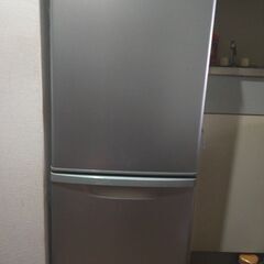 パナソニック製冷蔵庫NR-B148W  138L