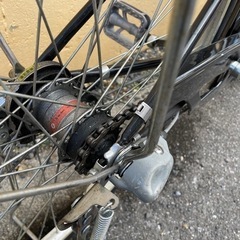 【人気の黒色】　サイモト　27インチ　通学仕様　内装3段変速　オートライト　タイヤ新品