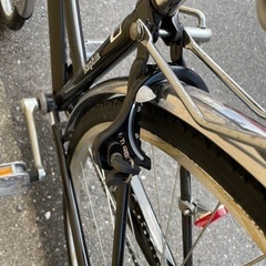 【人気の黒色】　サイモト　27インチ　通学仕様　内装3段変速　オートライト　タイヤ新品