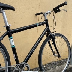 【オススメ】 ジャイアント クロスバイク アルミフレーム Mサイズ 7s 新品パーツ多数