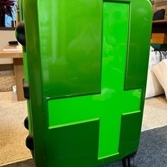 innovator (イノベーター): スーツケース