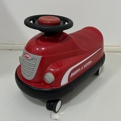 人気メーカーRadio Flyer ラジオフライヤー 乗用玩具 ...