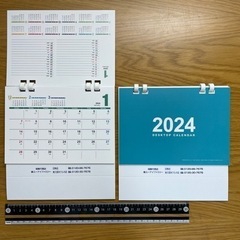 2024卓上カレンダー