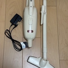 マキタ ポータブル 充電式クリーナー 掃除機 4075D 動作品...