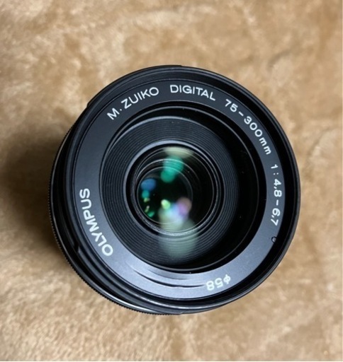 デジタル一眼の一眼レンズ【OLYMPUS】 M.ZUIKO DIGITAL ED 75-300mmを 