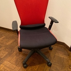 肘掛け椅子
