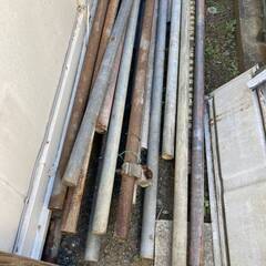 大量 単管 パイプ クランプ 最長 6mまとめて 不要なのは残して大丈夫です 工事 足場材