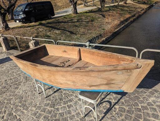 岡山発送引き取り限定　　初出し　木製船　舟　木舟　舟形　和船　和舟　木製和船　木製舟　ボート？　木製ボート　オブジェ